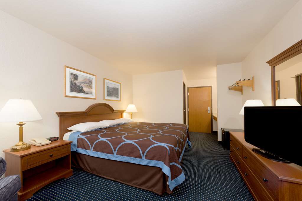 Super 8 By Wyndham Greenfield Δωμάτιο φωτογραφία